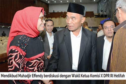 Mendikbud berdiskusi dengan Wakil Ketua Komisi X DPR RI Indonesia Kekurangan Guru