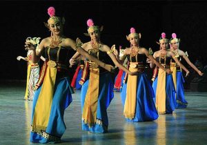 seni tari