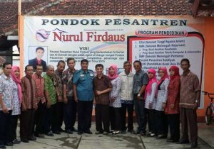 PONDOK PESANTREN NURUL FIRDAUS
