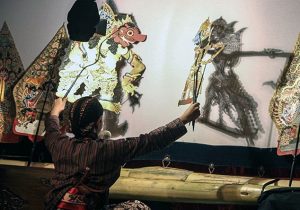 Dalang Wayang Kulit